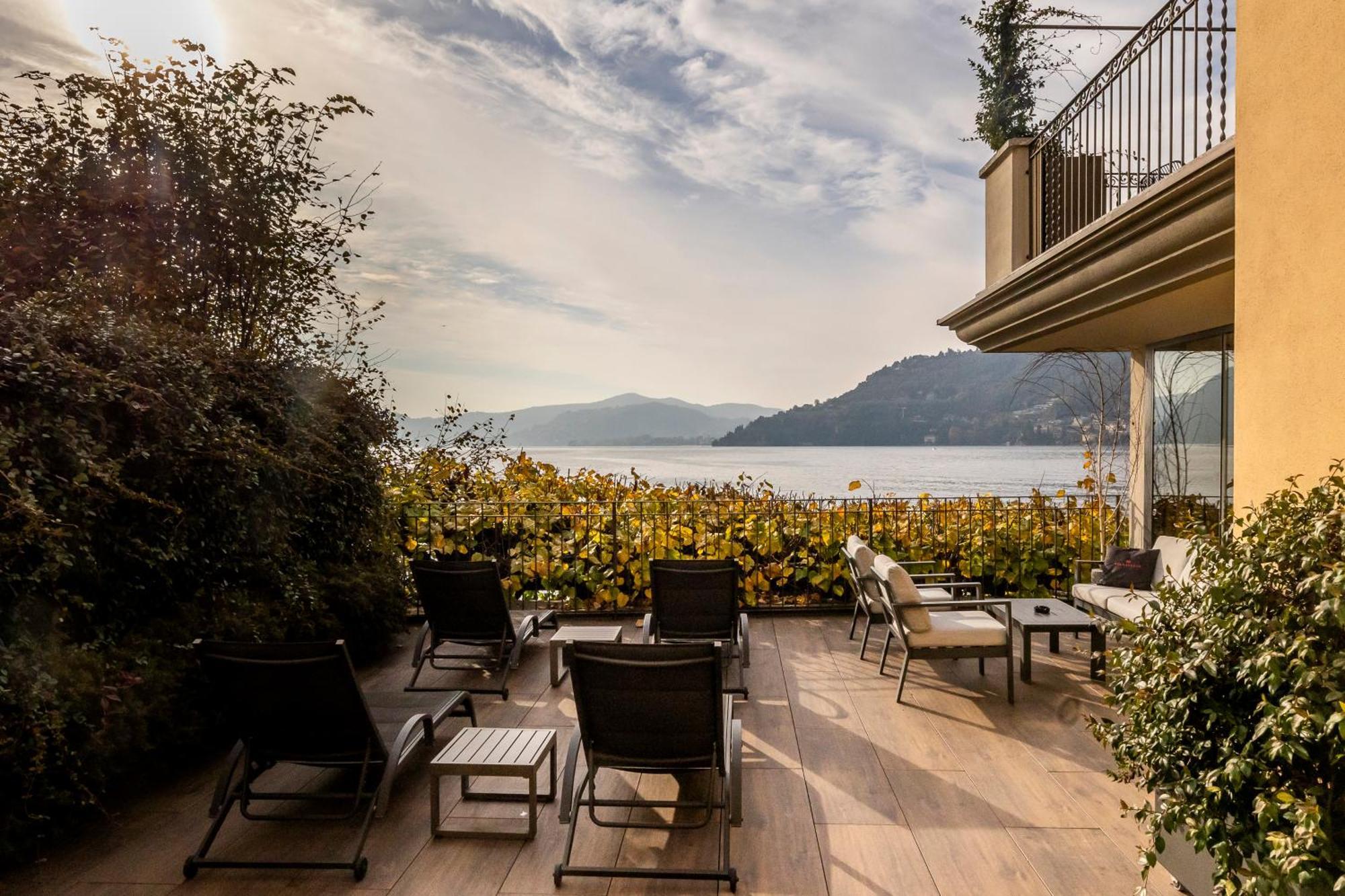 Il Belvedere Torno Luaran gambar
